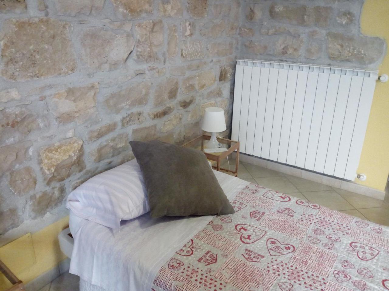 ヴェノーザ Al Castello Bed & Breakfast エクステリア 写真