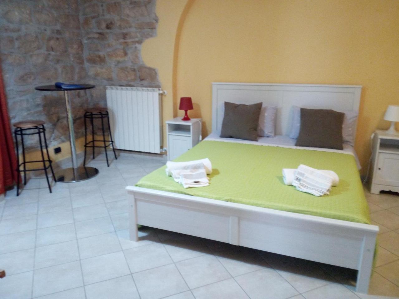 ヴェノーザ Al Castello Bed & Breakfast エクステリア 写真